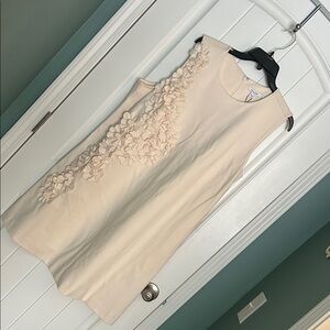 NWT- Chico's size 3 (16) Elegant Beige Sleeveless Blouse